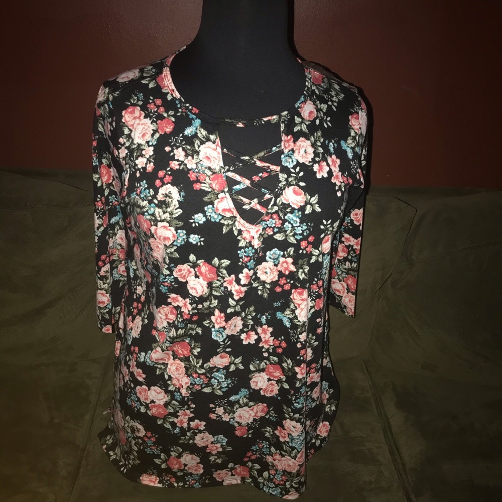 Tunic Top - Picture 5 of 6